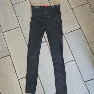 Spanx‎ Faux Leather Leggings Black Size Small act54